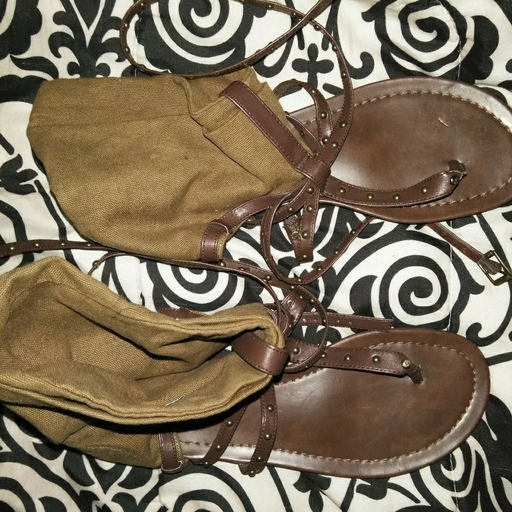 Ladies Vera Wang sandals